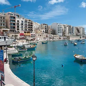 https://comfy-2-br-flat-in-the-heart-of-valletta.hotelssaintjulians.com