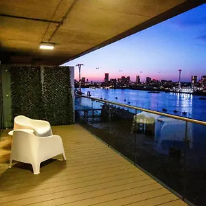 https://apt-exclusive-offer-greenwich-o2-arena-serene-2-bed-flat.cambridgehotelsuk.com